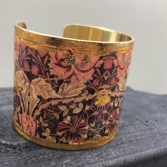 Vintage floral print wide cuff boho statement exotic style bracelet leafy flower - Picture 2 of 4